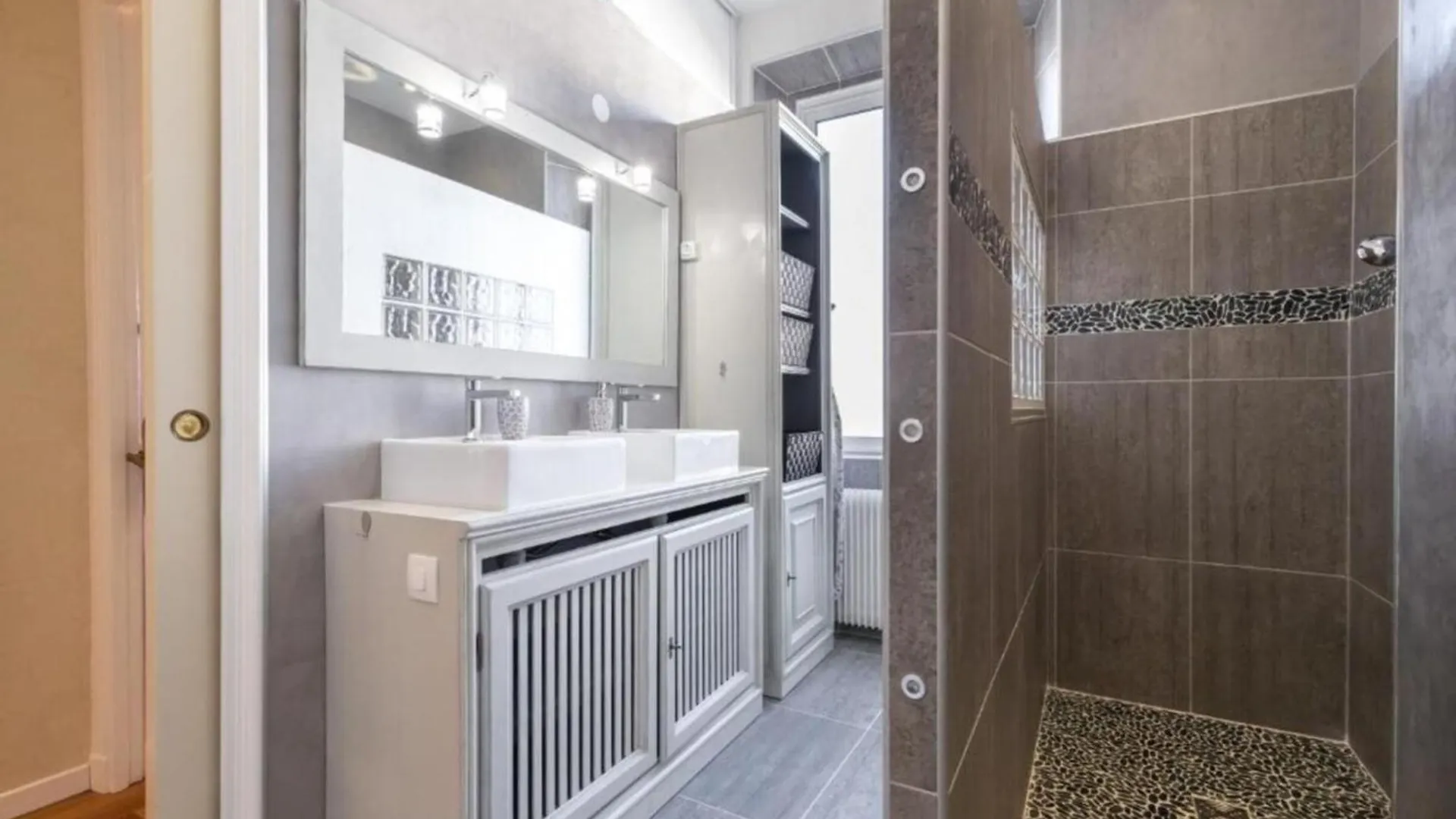 Gioffredo 14 - Spacious Apartment With Balcony نيس